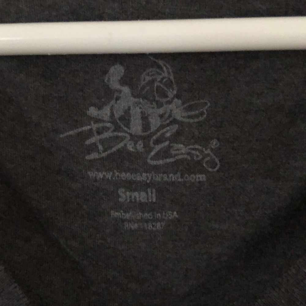 NWT Nashville Tee - Picture 2 of 4